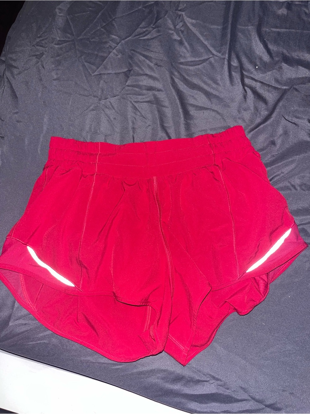 RED Lululemon hottie hots